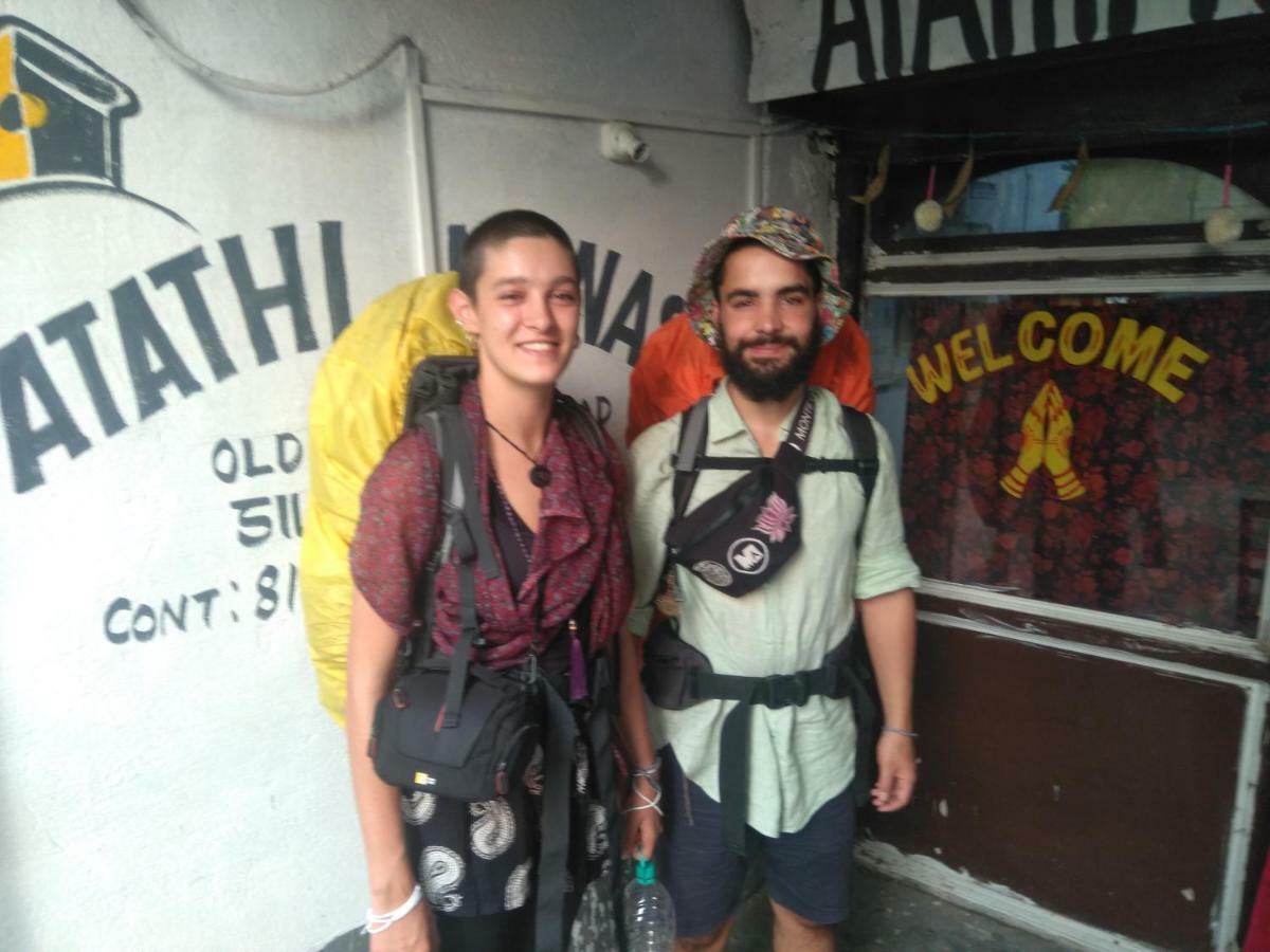 סיליגורי Atathi Niwas Guest House For Backpackers And Travellers מראה חיצוני תמונה
